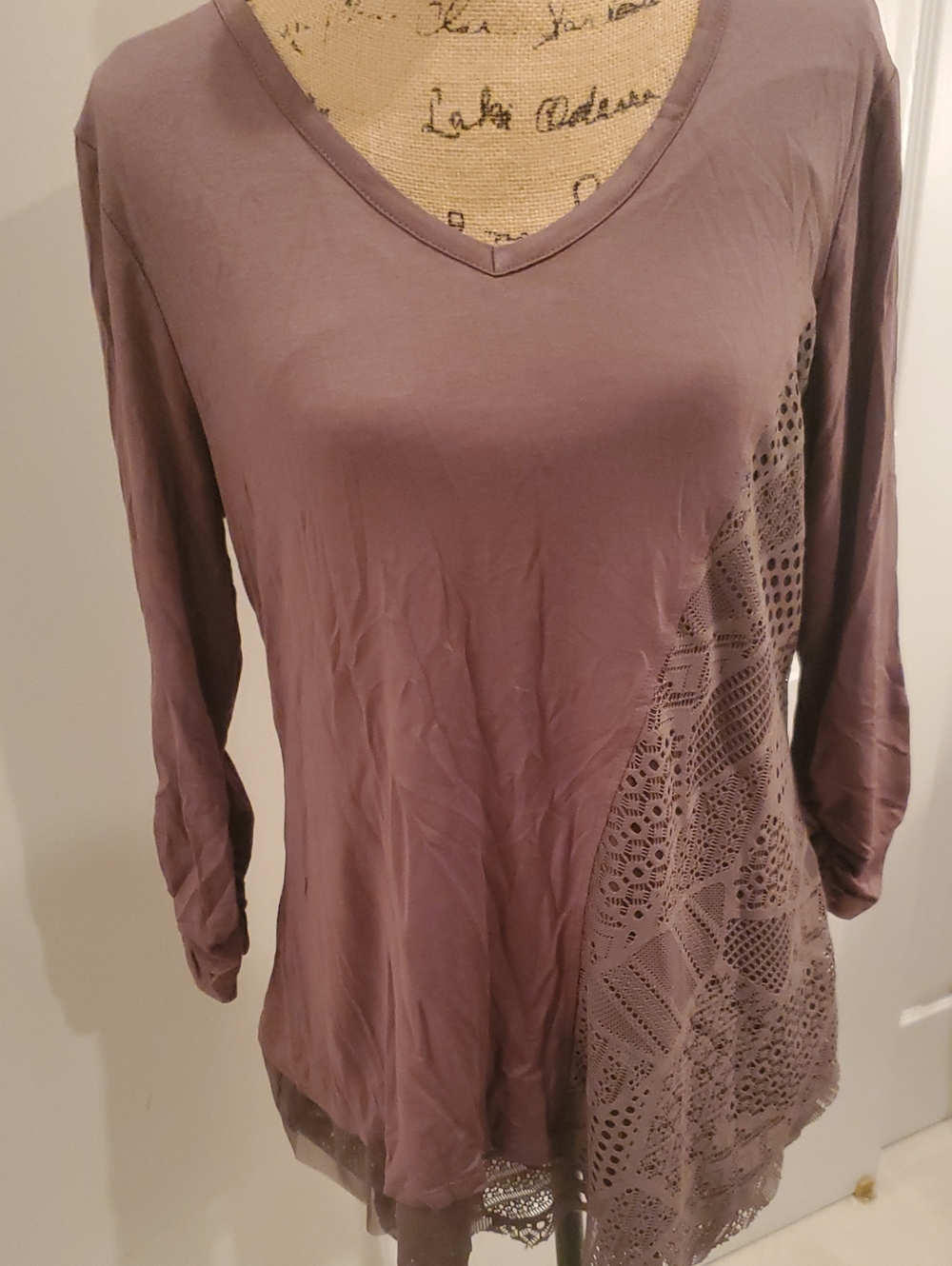 Long Sleeve Lace Top in Purple